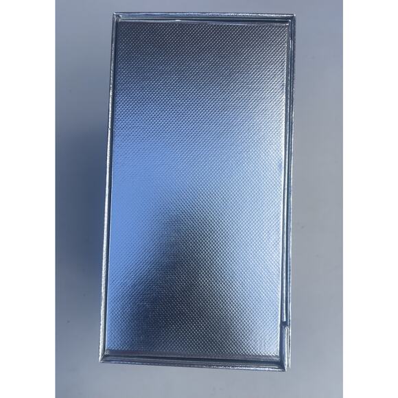 24x Tom Ford Beauty Empty Silver Collapsable Gift Box 8 x 8 x 4 inches Belt Box - Picture 2 of 6